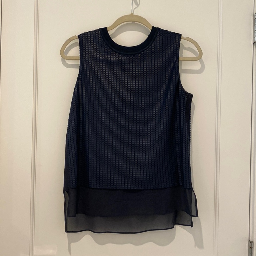 Vince Navy Blue textured tank top - size XS